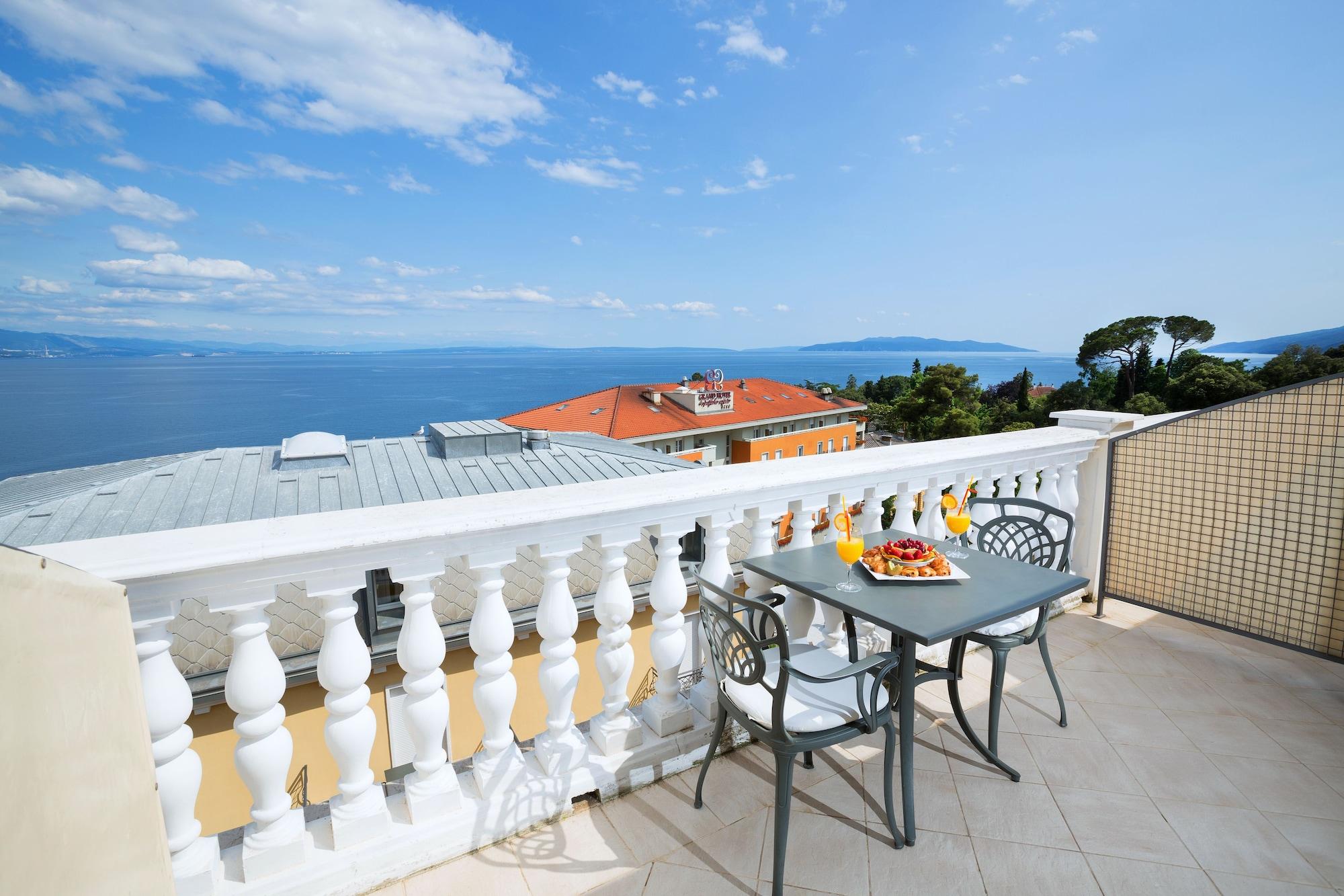 Hotel Continental Opatija Exterior foto